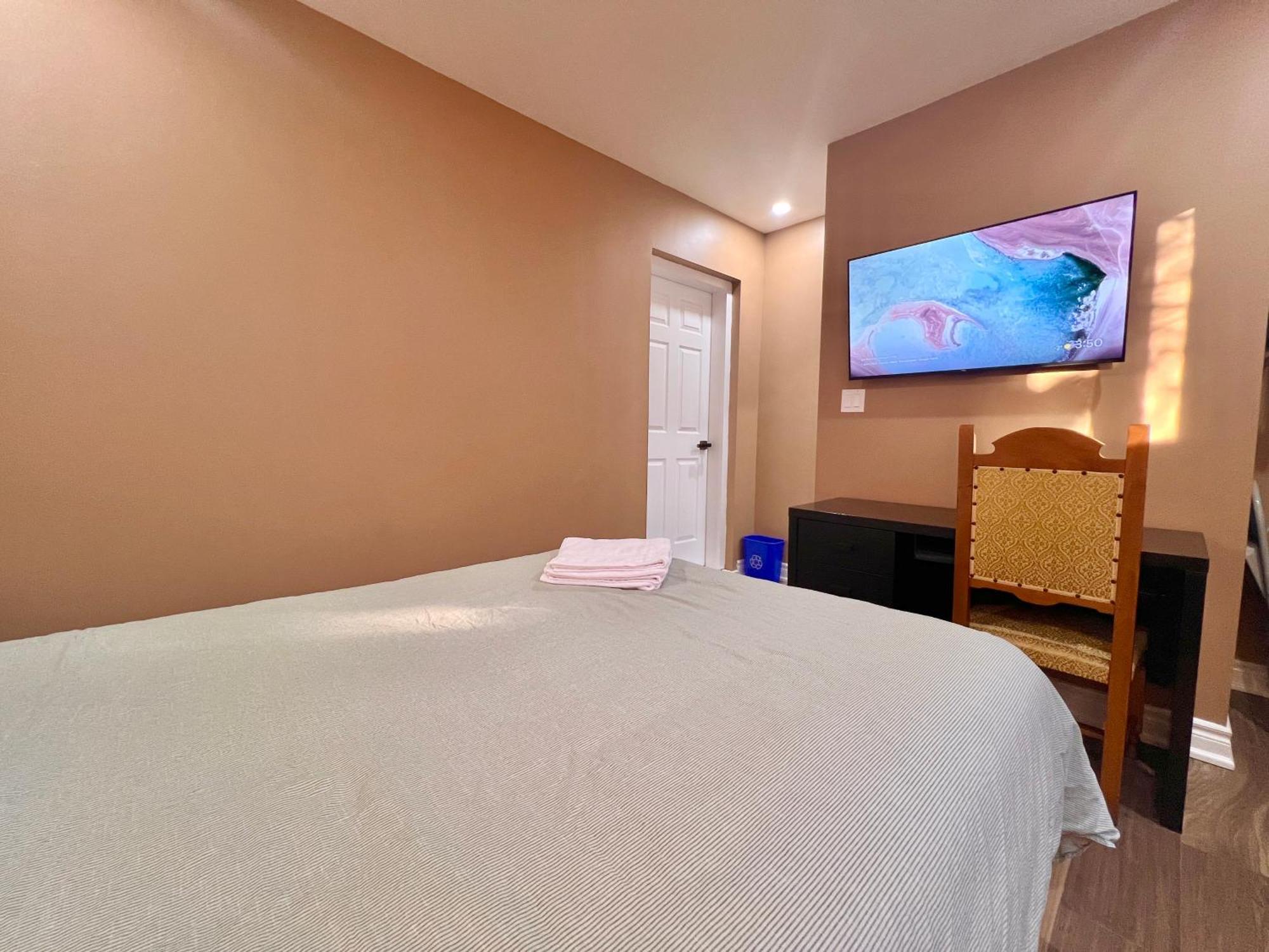 Upgraded Rooms With Bath 7-Min To Subway Near Downsview Rogers Stadium Toronto Exterior foto